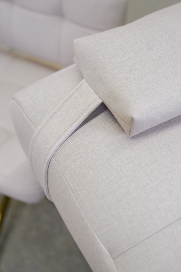 2C55646B-BF85-42F9-A84D-70EA4BCB3A4E 2C55646B-BF85-42F9-A84D-70EA4BCB3A4E