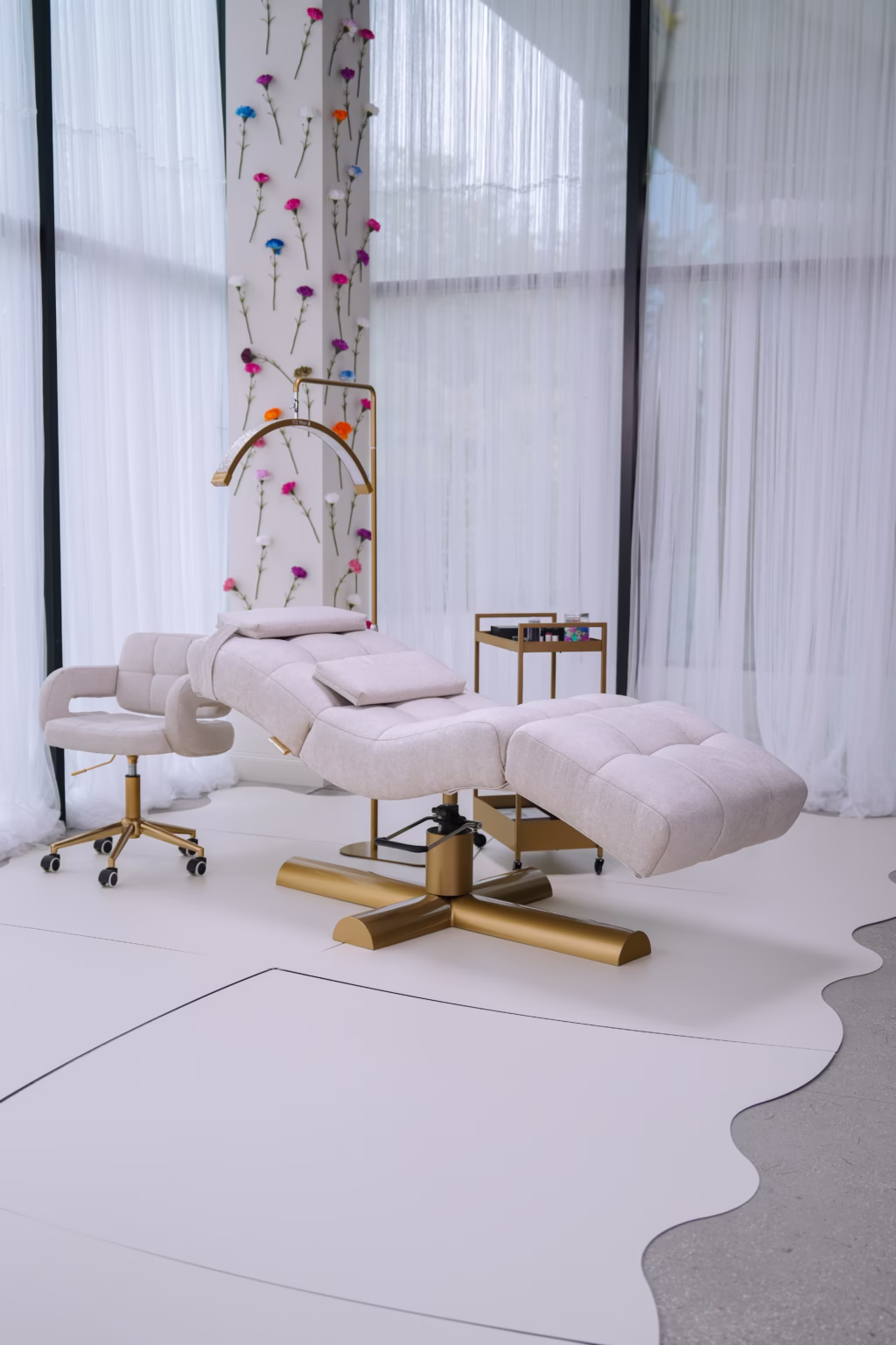 Łóżka z regulacją wysokości