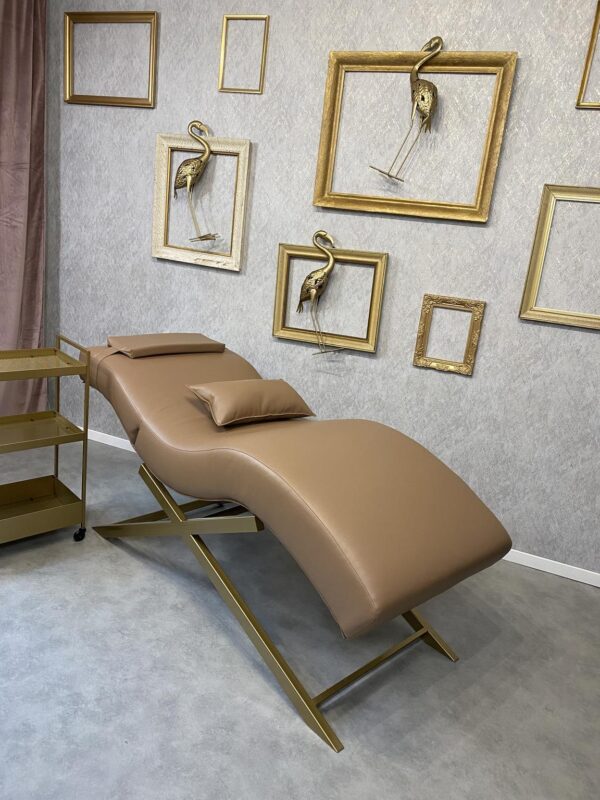 beauty parlor gold bed 2 1